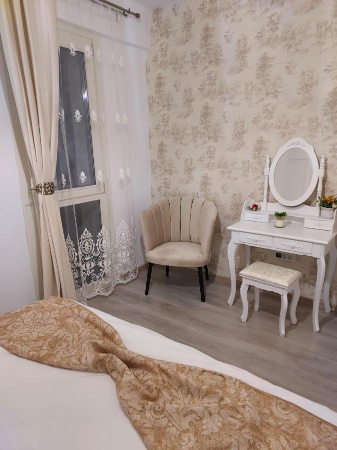 Apartament Laur Gura Humorului Zewnętrze zdjęcie